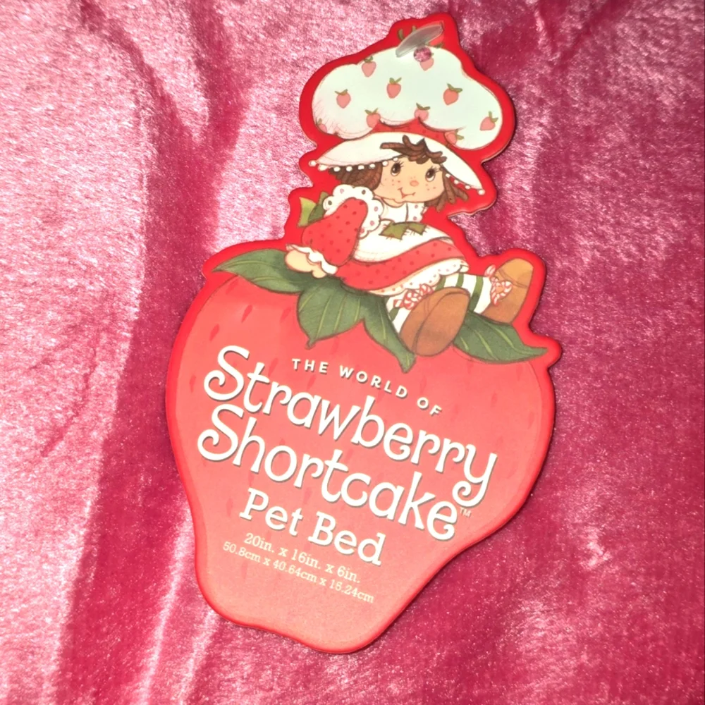 Strawberry Shortcake and Pupcake Plush Pet Bed Velvety Lining Very Cushy, BNWT